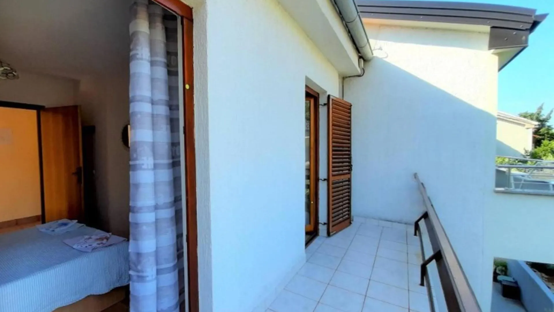 Apartment Almira With Sea View Krk Town