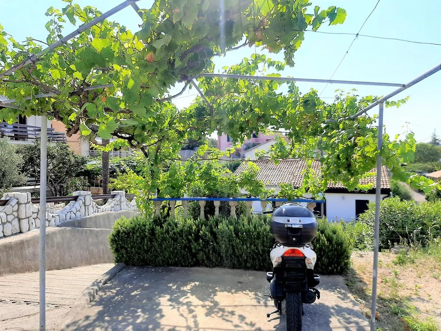 Apartment Almira With Sea View Krk Town